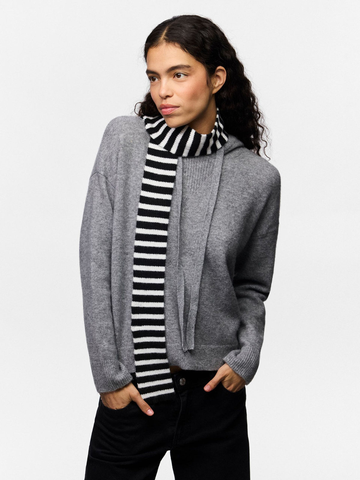 JAYA SMALT TØRKLÆDE - BLACK/BRIGHT WHITE - Dinvintageshop