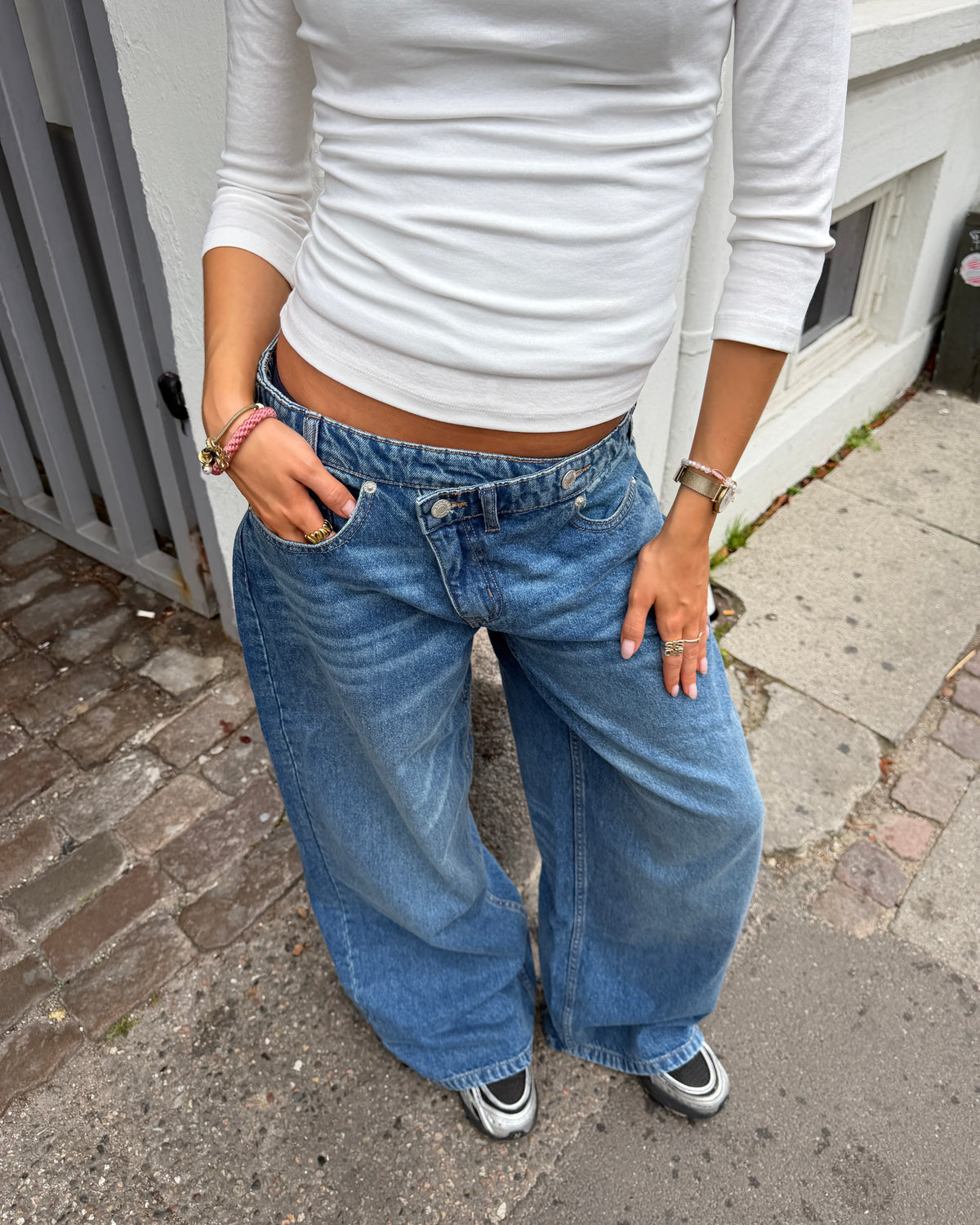 JOSEFINE JEANS - MID BLUE - Dinvintageshop