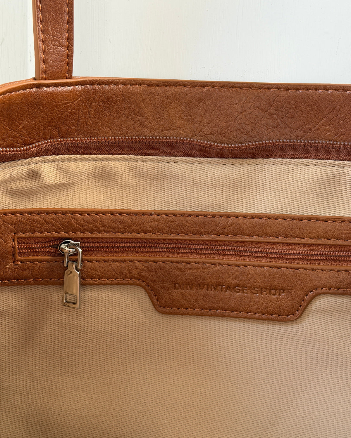 AMY BAG - COGNAC - Dinvintageshop