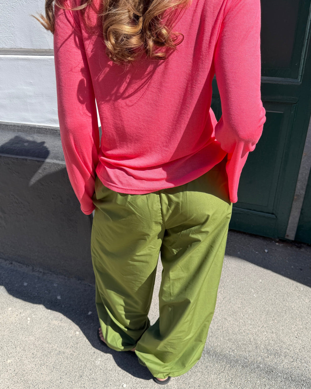 CARO BALLOON PANTS - ARMY GREEN