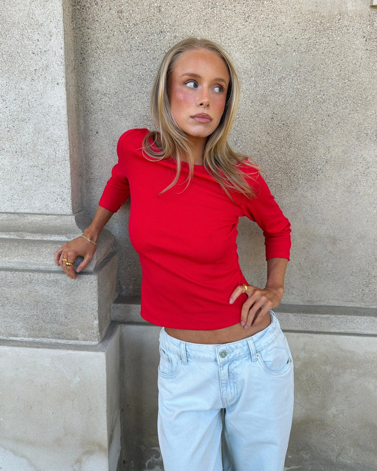 ELFRIDA BOATNECK 3/4 TOP - RED
