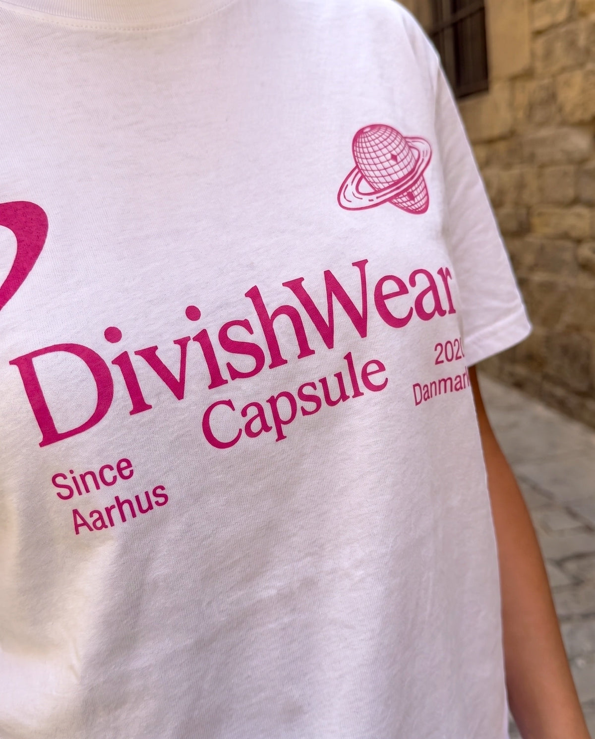 ALEA TEE - WHITE/PINK - Dinvintageshop