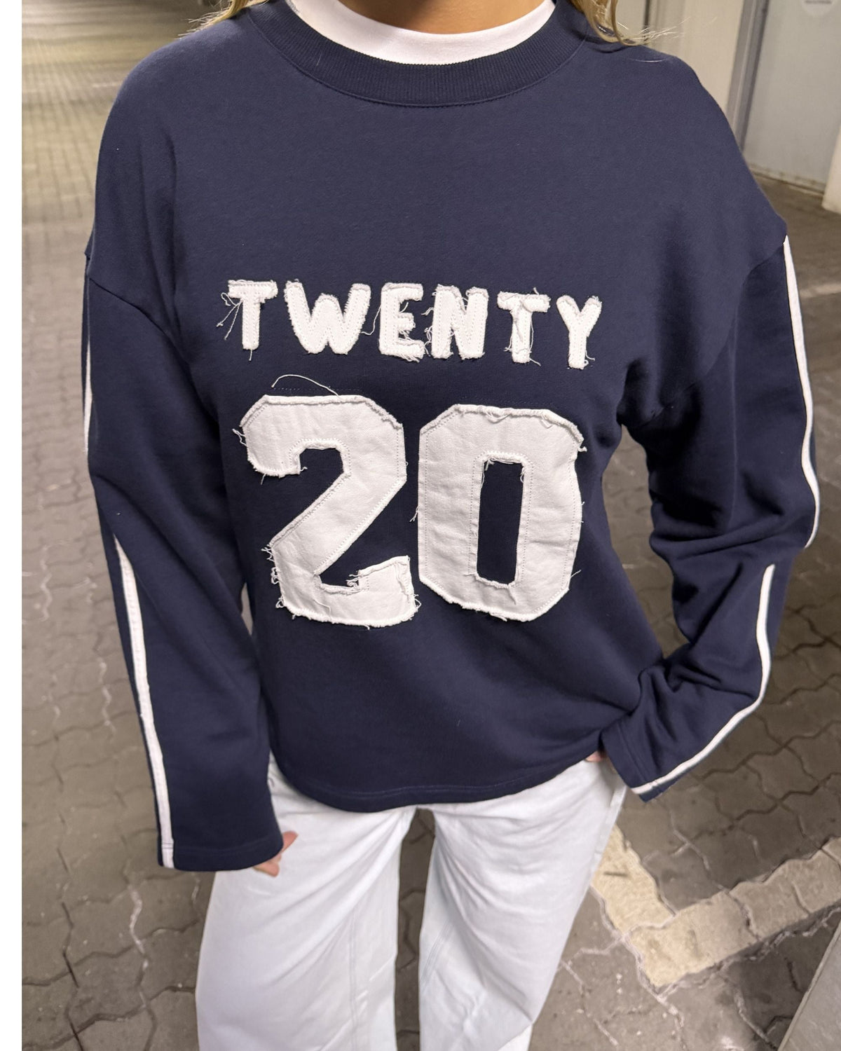 MACHO TEE - NAVY
