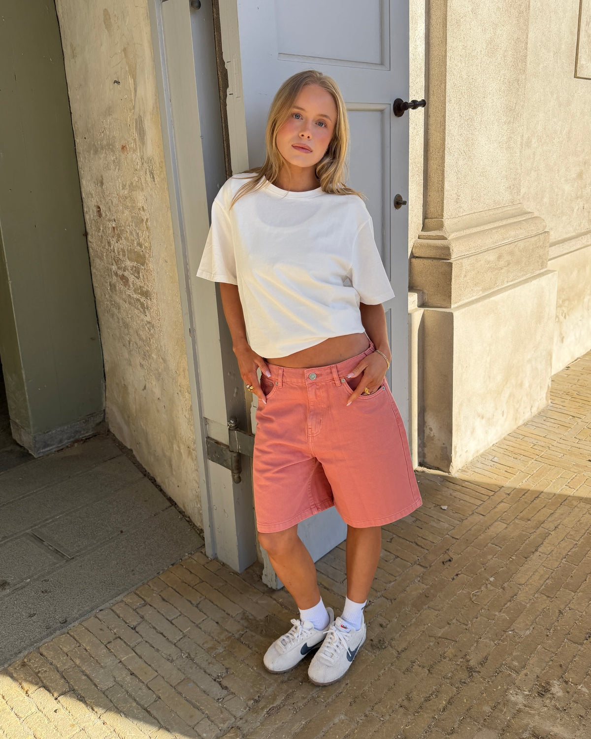 OLIVIA JORTS - CORAL