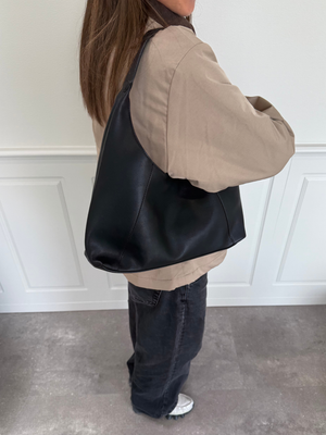 JOYE HOBO BAG - BLACK