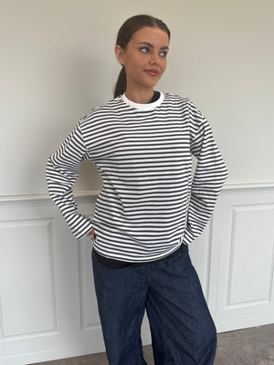 SADIE STRIPE TEE LS - CLOUD DANCER MAGNET