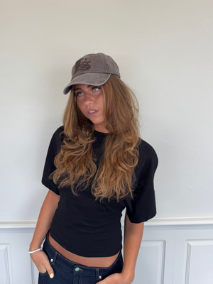 OLIVIA CAP - DELICIOUS