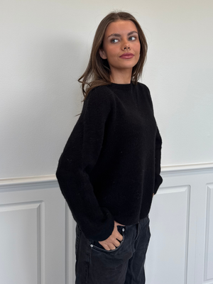 MOLLI KNIT - BLACK