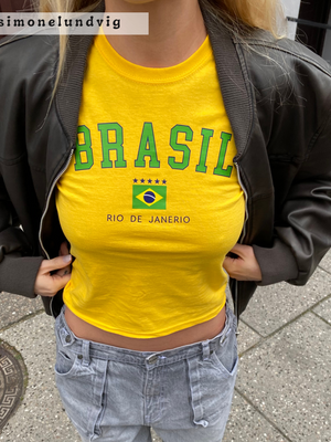 BRASIL, BABY TEE - GUL