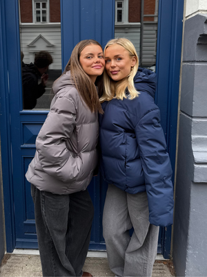 ISA PUFFER JACKET - BLACK