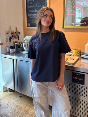 LUCKY TEE - NAVY