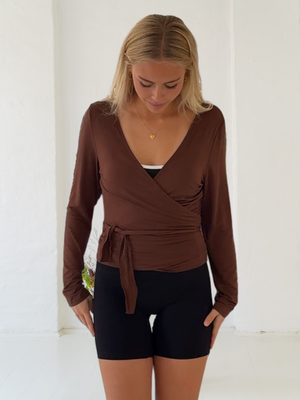 ACTIVE WRAP TOP - BROWN