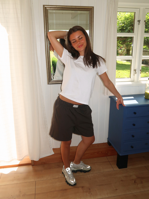 COPENHAGEN SHORTS - DARK BROWN