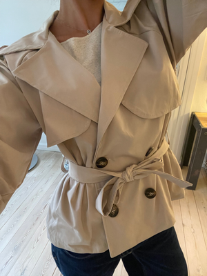 LEAH TRENCH COAT - BEIGE