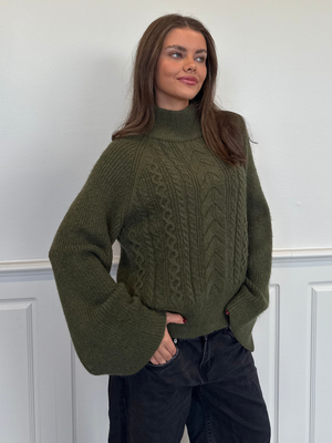 THERESA CABLE KNIT - GREEN