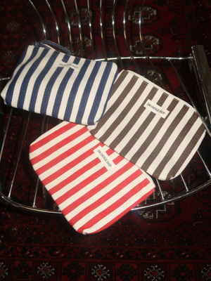 ADDY MAKEUP BAG - BLACK STRIPE