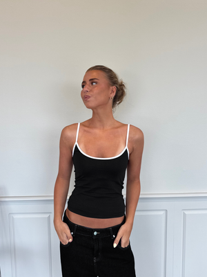 NADIA TANK TOP - BLACK / WHITE