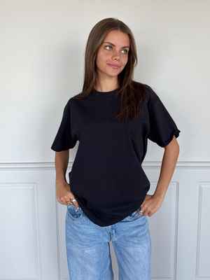 FRUIT T-SHIRT - SORT