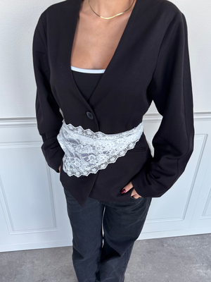 NAINA LACE HIP SCARF - WHITE