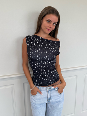 JESSICA TOP - BLACK / WHITE DOTS