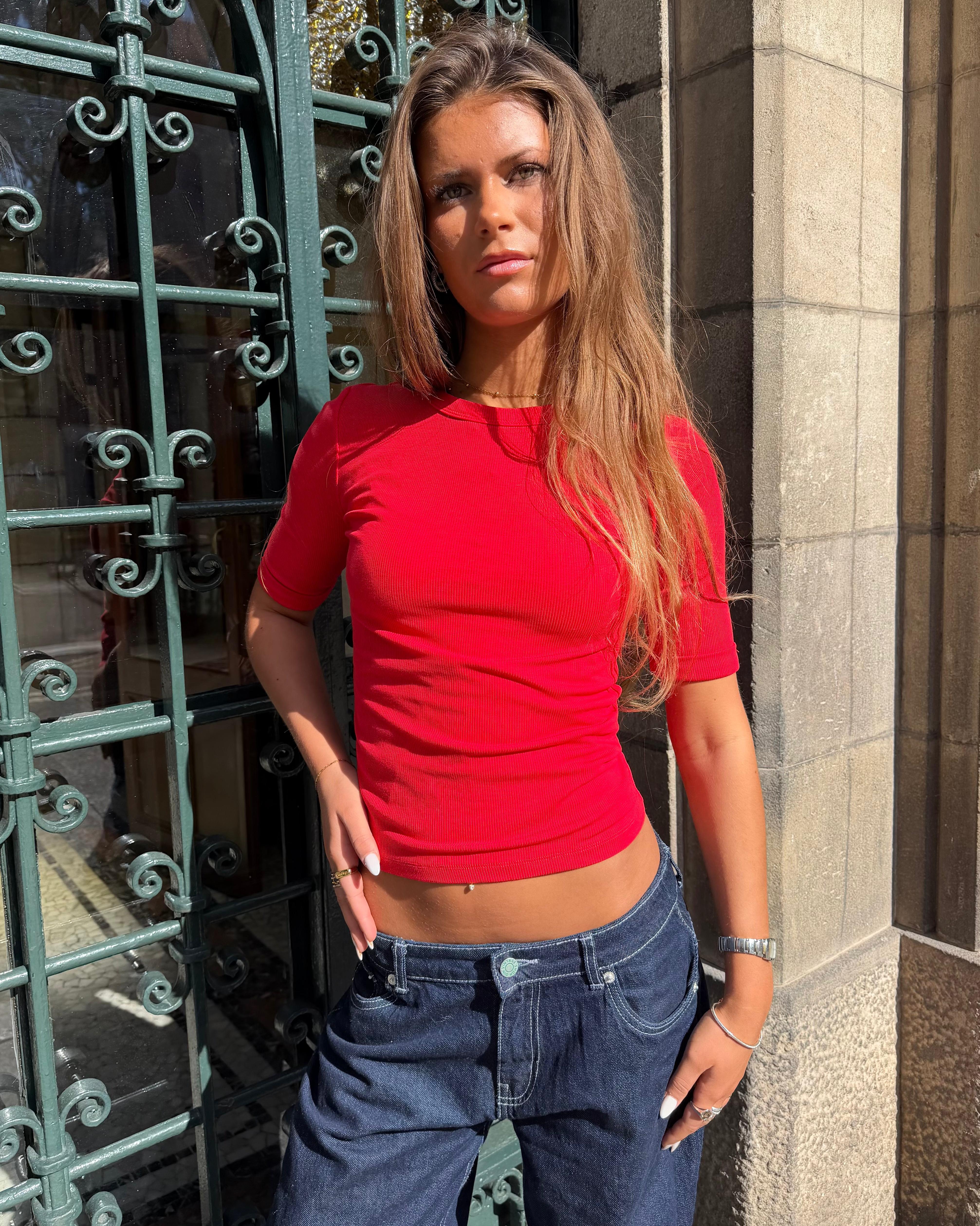 TINE 3/4 SLEEVE T-SHIRT - RED