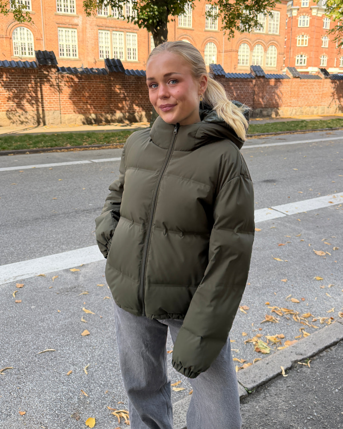 ALMA DOWN JACKET i army – billede 5