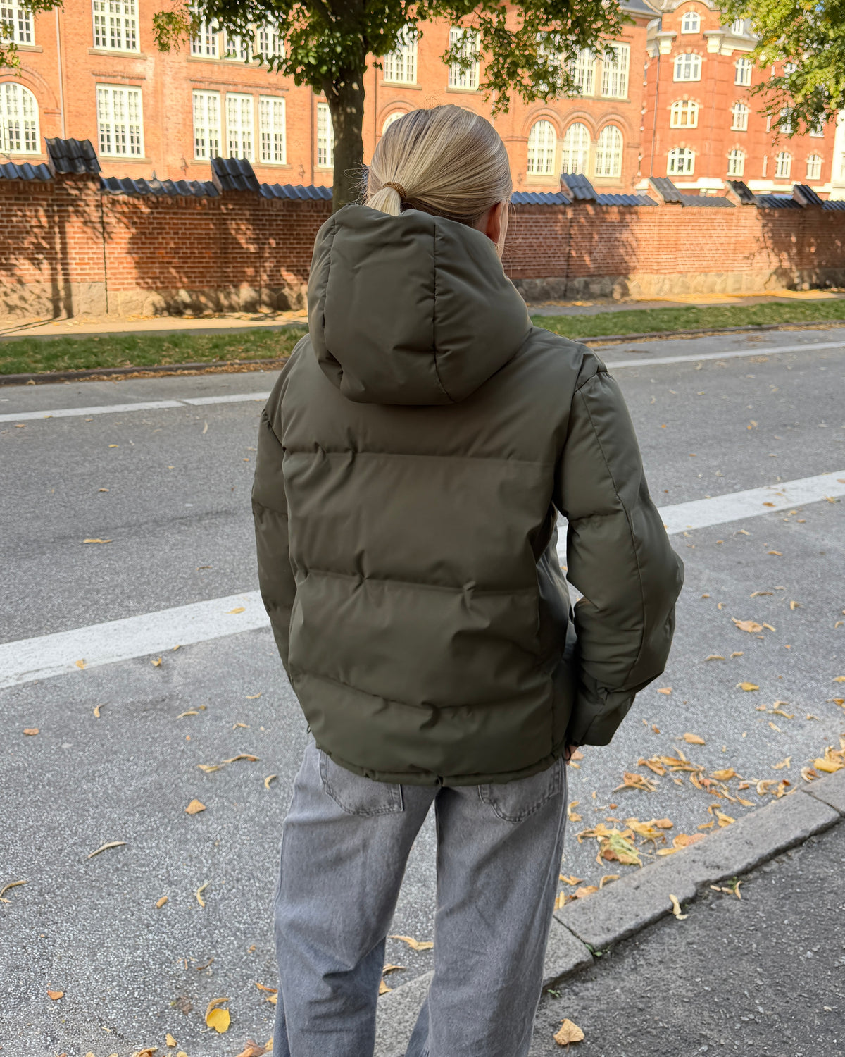 ALMA DOWN JACKET i army – billede 6