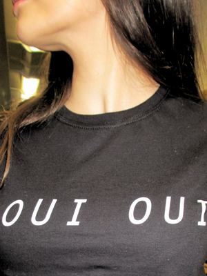 OUI OUI, BABY TEE - SVART