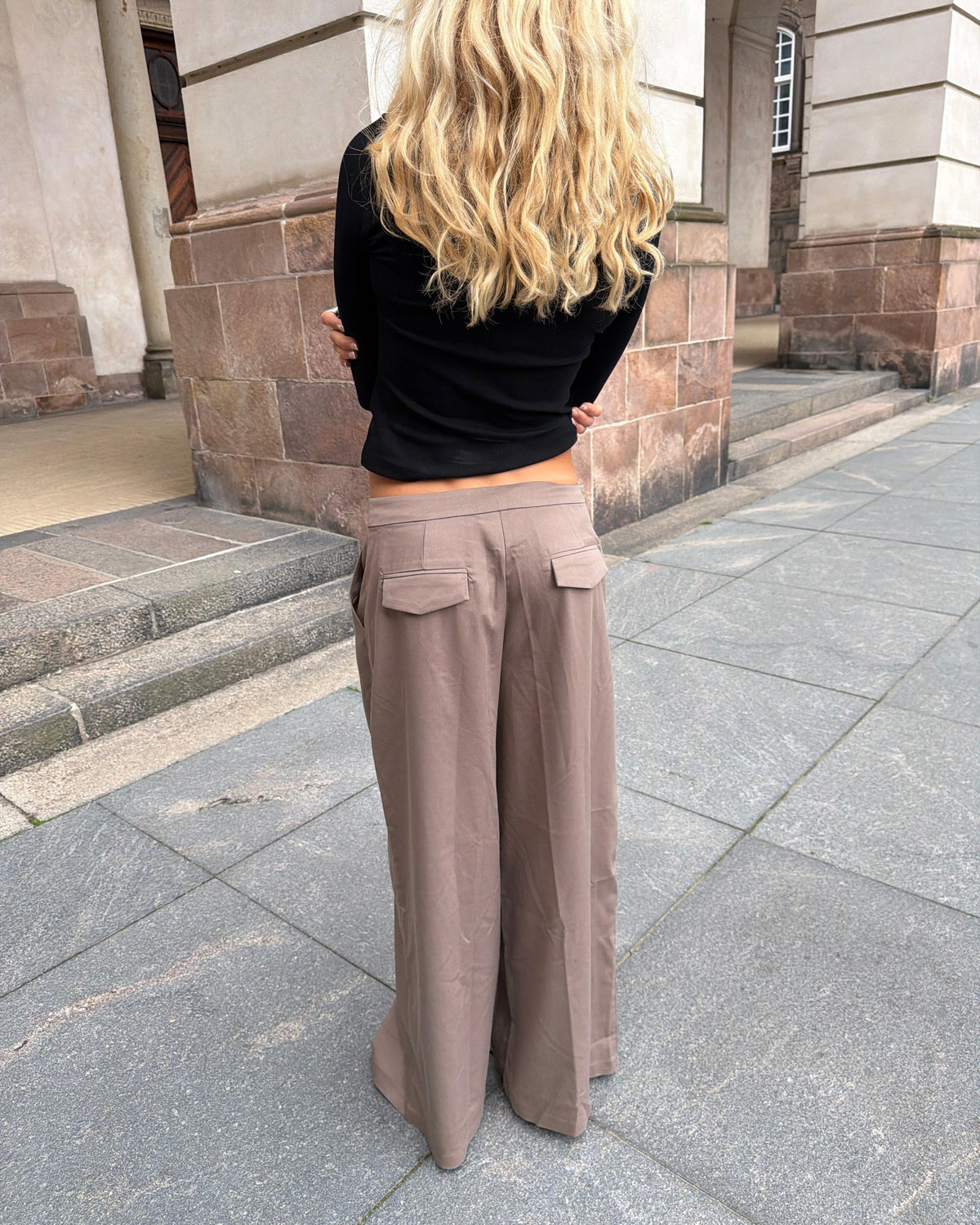 AGNES BAGGYSUIT PANT - LIGHT BROWN