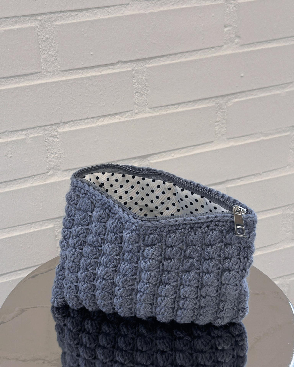 CROCHET CLUTCH - GREY