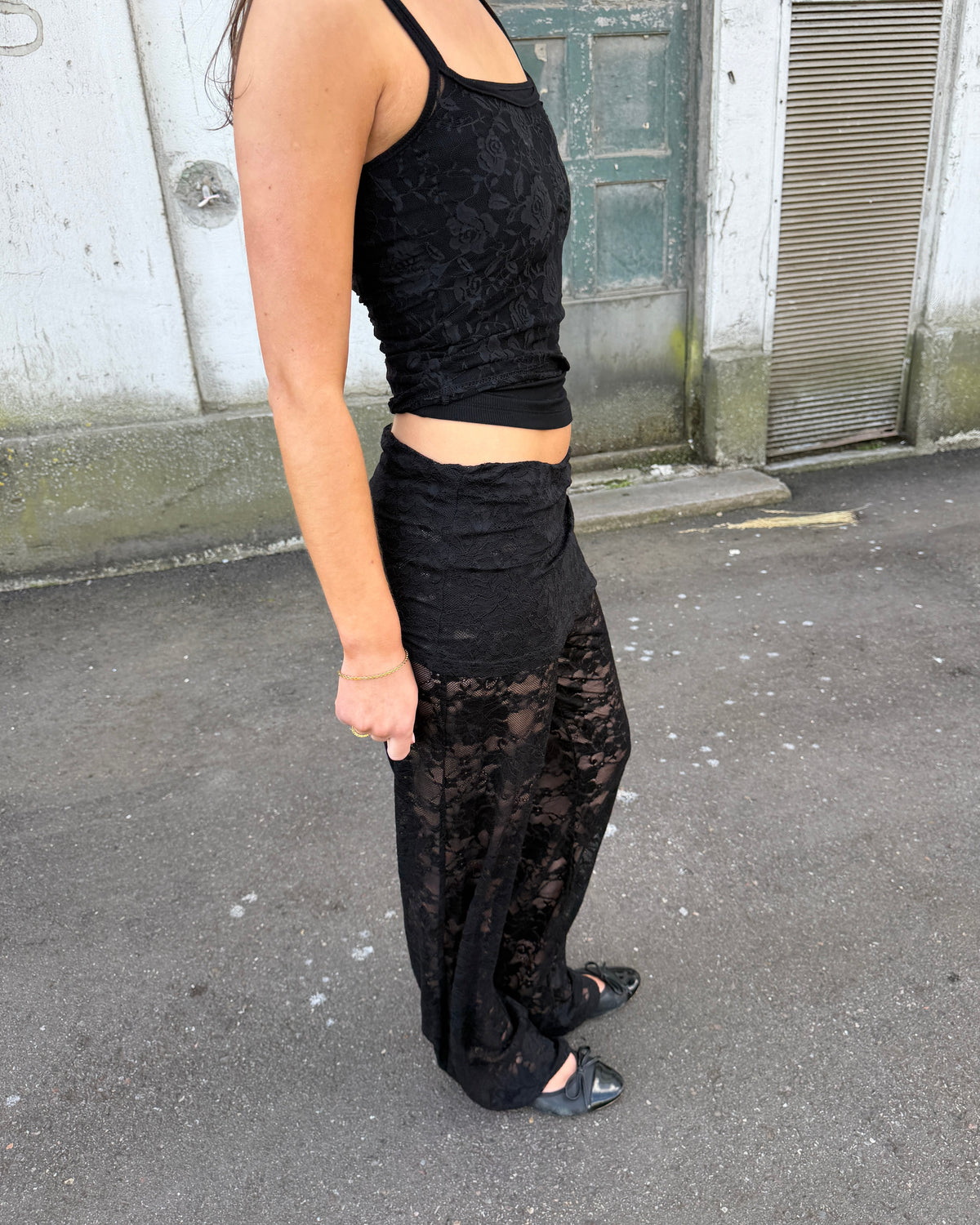 MILLIE LACE PANTS - BLACK